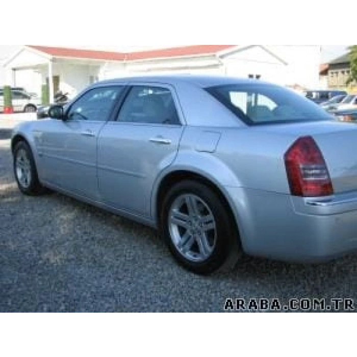 CHRYSLER 300C- 05/11; ARAÇ BİLGİLERİ VE RESİMLERİ