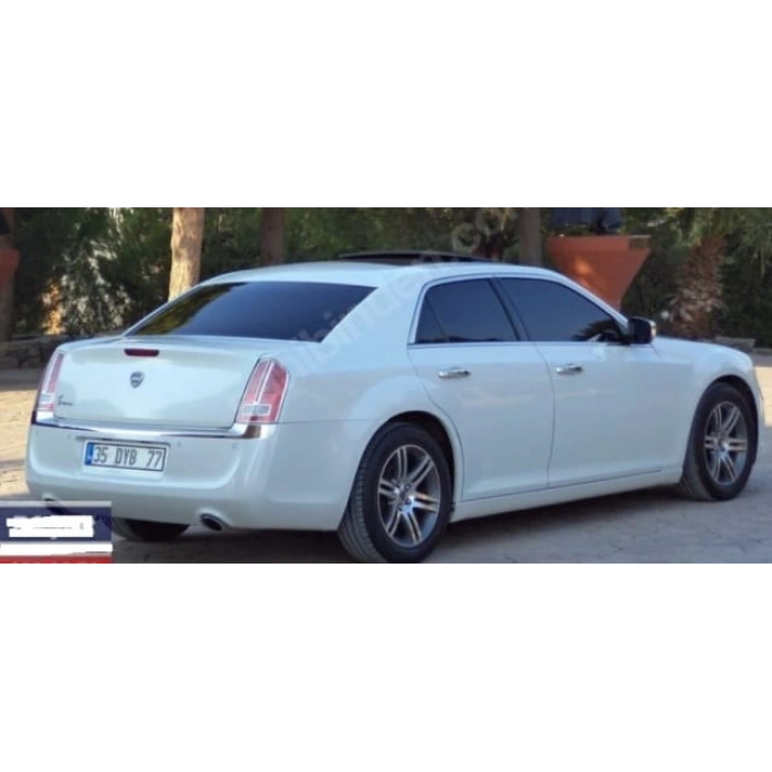 CHRYSLER 300C- 11/12; ARAÇ BİLGİLERİ VE RESİMLERİ