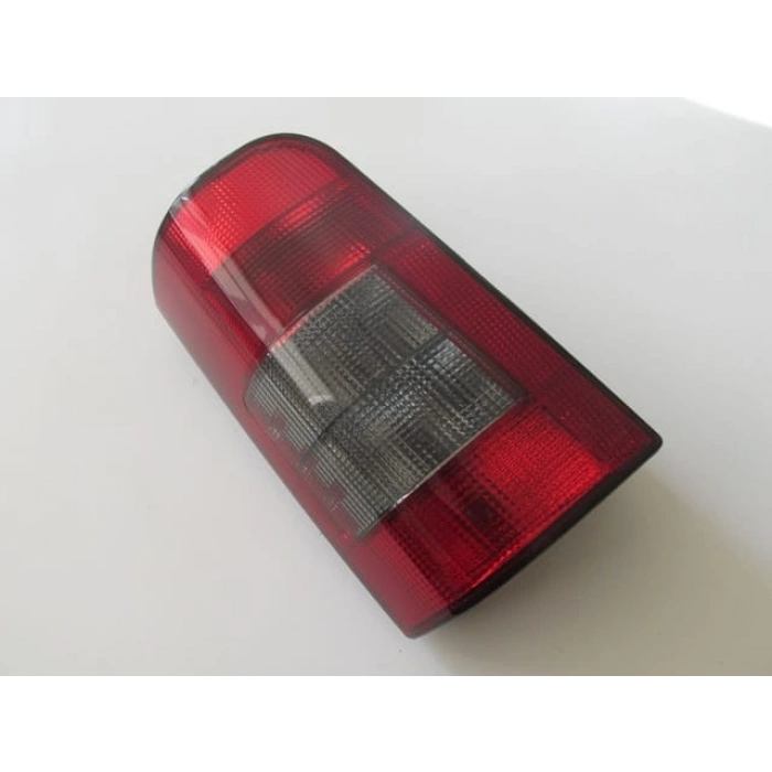 CITROEN BERLINGO- 96/03; STOP LAMBASI SOL KIRMIZI/FÜME (BAGAJ KAPAĞI YUKARIYA AÇILAN TİP) (MARS)
