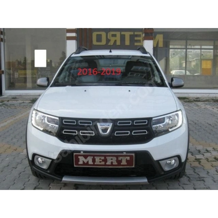 DACIA SANDERO- 13/20; ARAÇ BİLGİLERİ VE RESİMLERİ