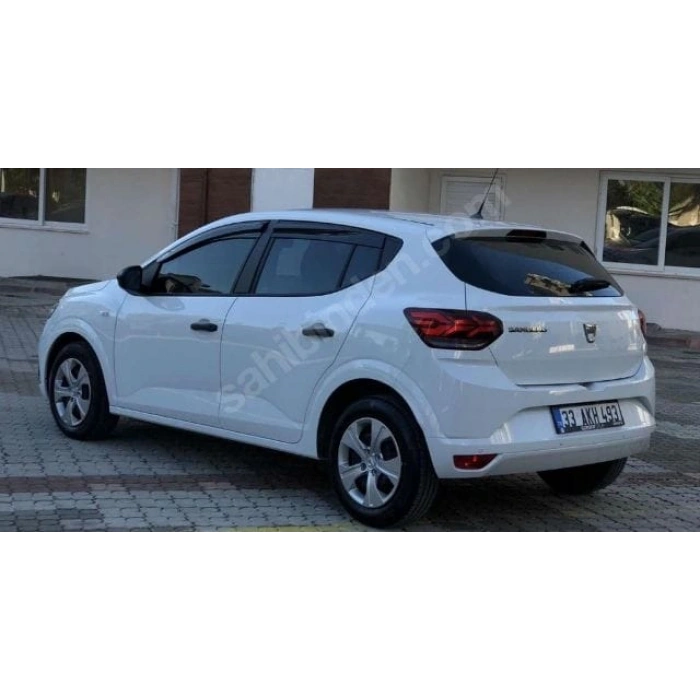 DACIA SANDERO- 21/24; ARAÇ BİLGİLERİ VE RESİMLERİ