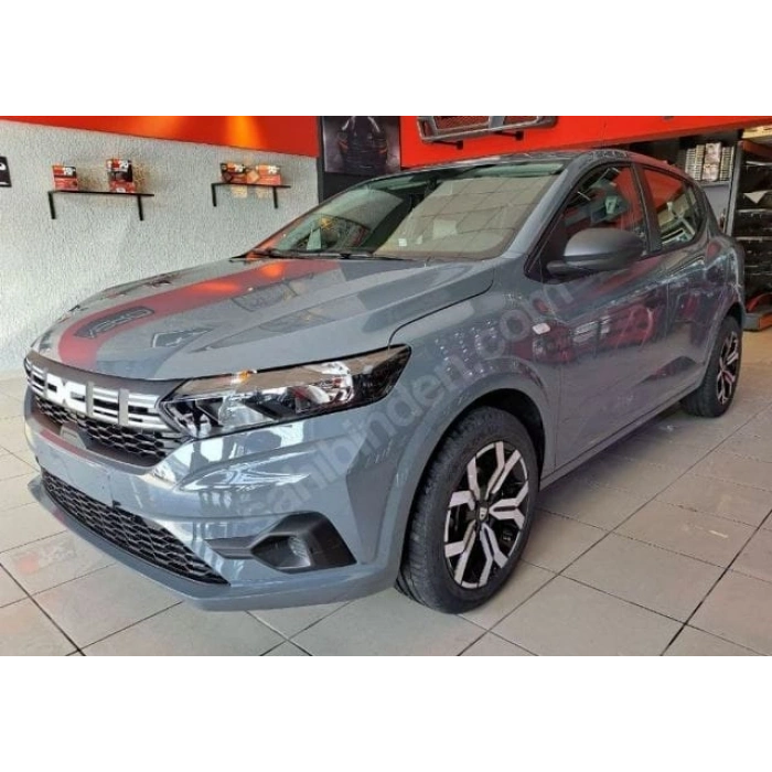 DACIA SANDERO- 21/24; ARAÇ BİLGİLERİ VE RESİMLERİ