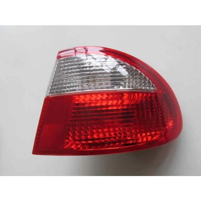 DAEWOO LANOS- SD- 97/00; DIŞ STOP LAMBASI SAĞ KIRMIZI/BEYAZ (MARS)