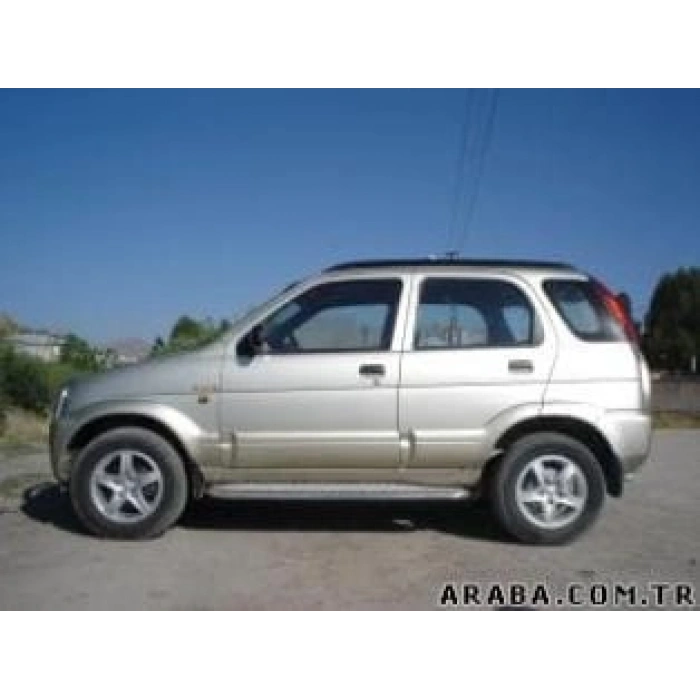 DAIHATSU TERIOS- 04/05; ARAÇ BİLGİLERİ VE RESİMLERİ
