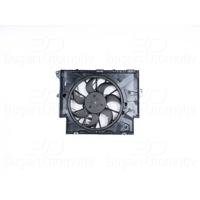 FAN MOTORU DAVLUMBAZLI (420MM-3FIS-300W-7KANAT) BMW E81 E84 18D 20D X1 X3 4 >