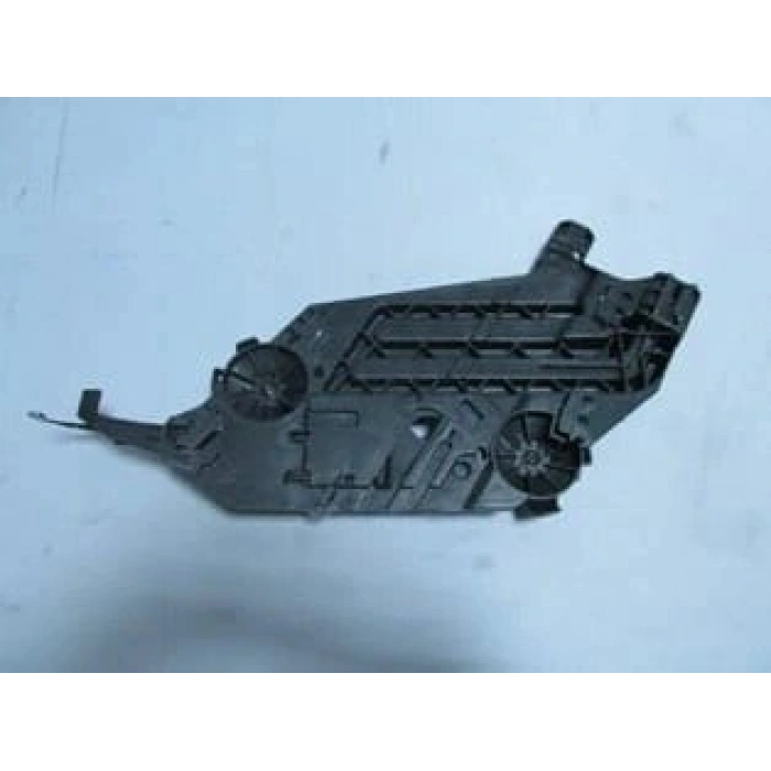 FAR BRAKETİ ÖN ALT SAĞ Kampanya | SKODA | OCTAVIA | 2010-2013