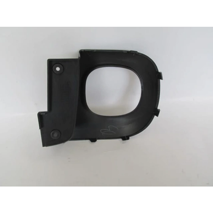 FIAT 500L- 13/16; ARKA TAMPON BANDI SOL (SİS DELİKLİ) (FPI)