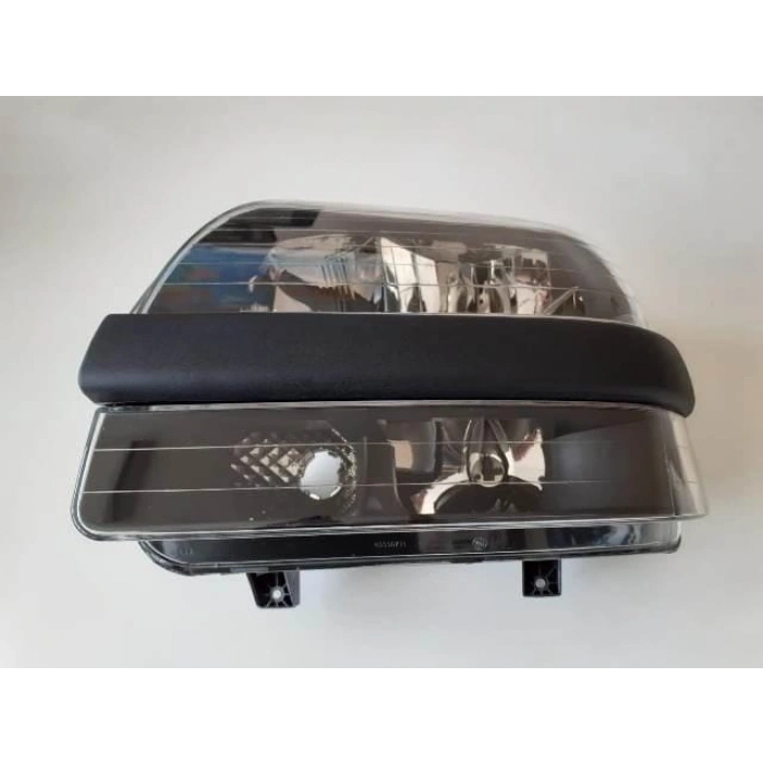 FIAT DOBLO- 01/05; FAR LAMBASI SOL ELEKTRİKLİ/MOTORSUZ/SİYAH 8FİŞLİ (SİYAH BANDLI)(AYFAR) (E MARKLI)