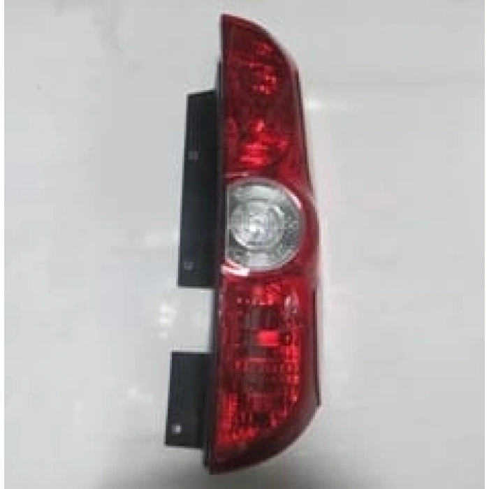 FIAT DOBLO- 11/15; STOP LAMBASI SAĞ KIRMIZI/BEYAZ (BAGAJ KAPAĞI YANA AÇILAN) (MARS) (E MARKLI)