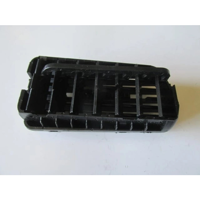 FIAT LINEA CLASSIC- 06/15; ÖN GÖĞÜS ORTA ÜFLEME PETEĞİ SOL (DİFİZÖR)