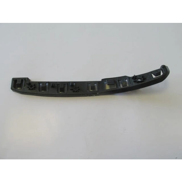 FIAT PRATICO- 15/22; ÖN TAMPON BAĞLANTI BRAKETİ SAĞ
