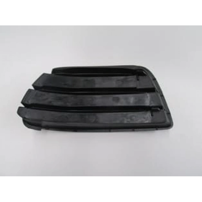FIAT PUNTO- 03/06; SİS LAMBA KAPAĞI SAĞ SİYAH (SİS DELİKSİZ) (TYG)