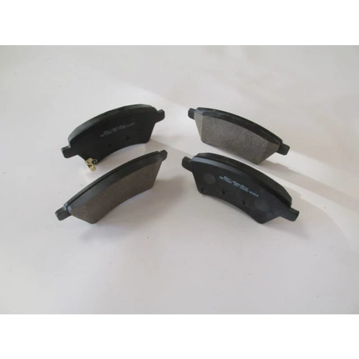 FIAT SEDICI- 07/08; ÖN FREN BALATASI 1,6/1,9/2,0 (KABLOSUZ)(DİSK) (131,6X57X15,5)(BRAMAX)