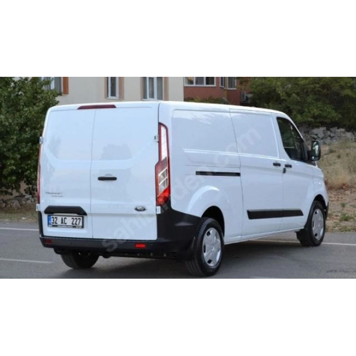 FORD CUSTOM- 18/23; ARAÇ BİLGİLERİ VE RESİMLERİ