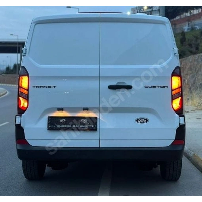 FORD CUSTOM- 23/25; ARAÇ BİLGİLERİ VE RESİMLERİ