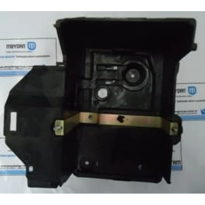 FORD FOCUS- SD/HB- 05/07; AKÜ YUVA PLASTİĞİ ALT (BFN)