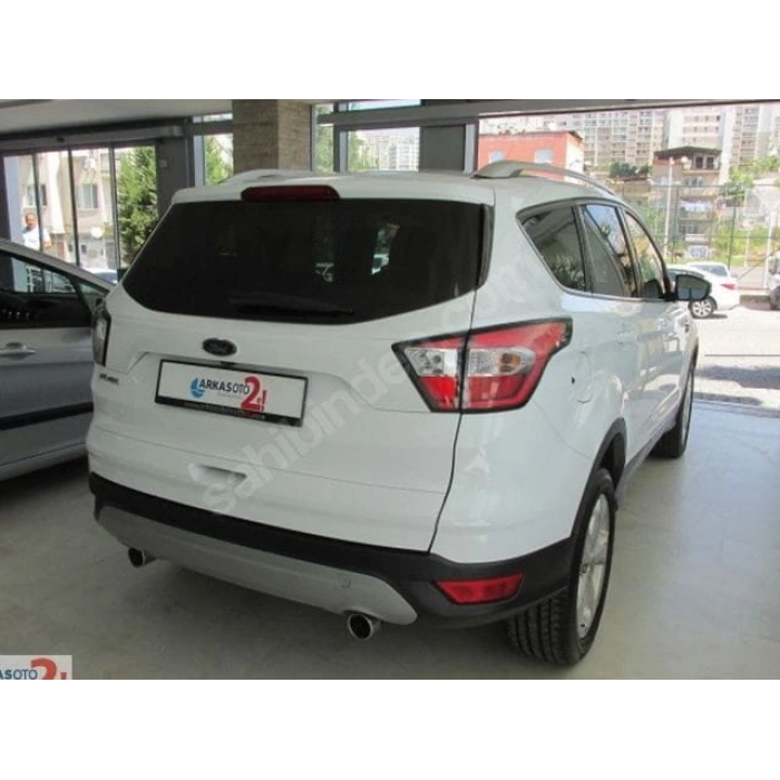 FORD KUGA- 17/19; ARAÇ BİLGİLERİ VE RESİMLERİ