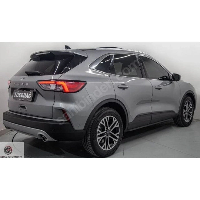 FORD KUGA- 20/23; ARAÇ BİLGİLERİ VE RESİMLERİ
