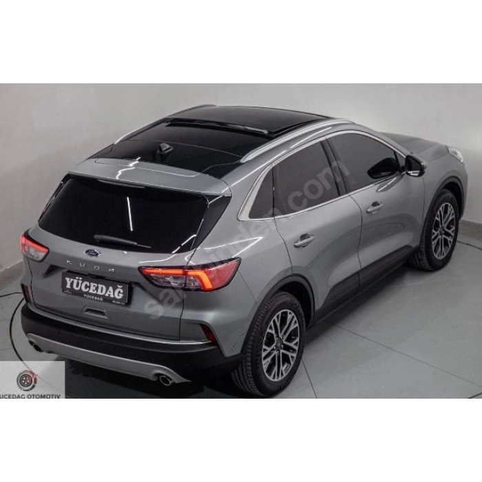 FORD KUGA- 20/23; ARAÇ BİLGİLERİ VE RESİMLERİ