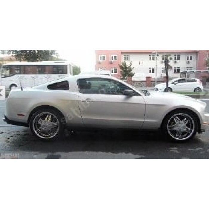 FORD MUSTANG- 10/11; ARAÇ BİLGİLERİ VE RESİMLERİ