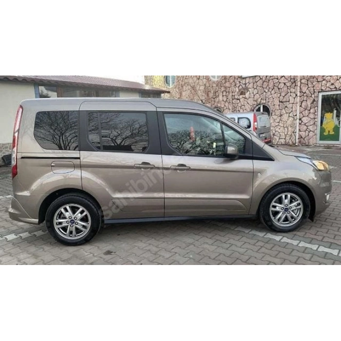 FORD TOURNEO CONNECT- 20/22; ARAÇ BİLGİLERİ VE RESİMLERİ