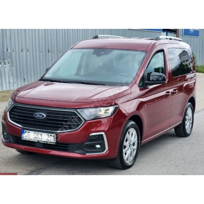 FORD TOURNEO CONNECT- 22/24; ARAÇ BİLGİLERİ VE RESİMLERİ