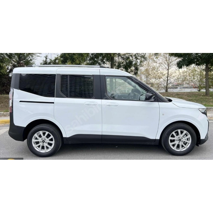 FORD TOURNEO COURIER- V769- 24/25; ARAÇ BİLGİLERİ VE RESİMLERİ