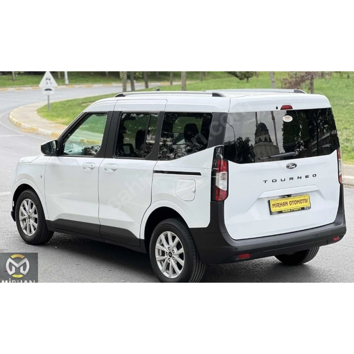 FORD TOURNEO COURIER- V769- 24/25; ARAÇ BİLGİLERİ VE RESİMLERİ