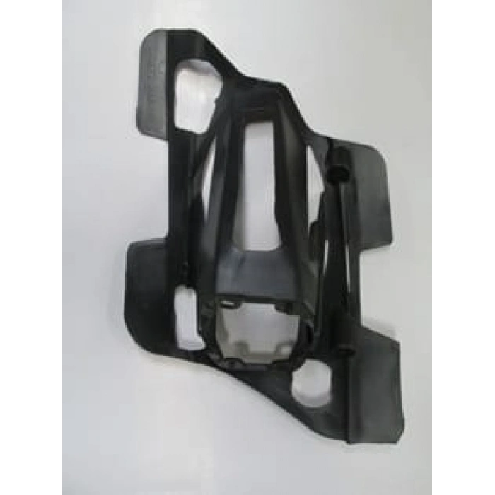 FORD TRANSIT CONNECT- 15/18; SİS LAMBA KAPAĞI İÇ BAĞLANTI BRAKETİ PLASTİĞİ SAĞ (TW)