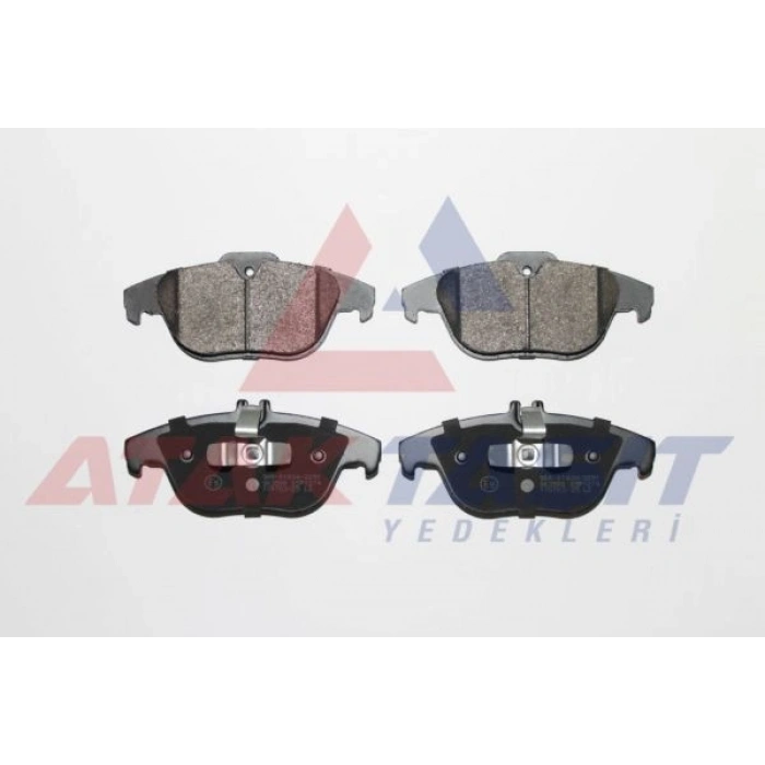 FREN BALATA ARKA MERCEDES C SERISI (W204) C 180 2007-2014/ C 200 CDI 2007-2014 / C 220 CDI 2007-2014/ E CLASS (W212) E 180 2009-/ E 200 2009-/ E 220 CDI 2009-/ E 350 CDI 2009-