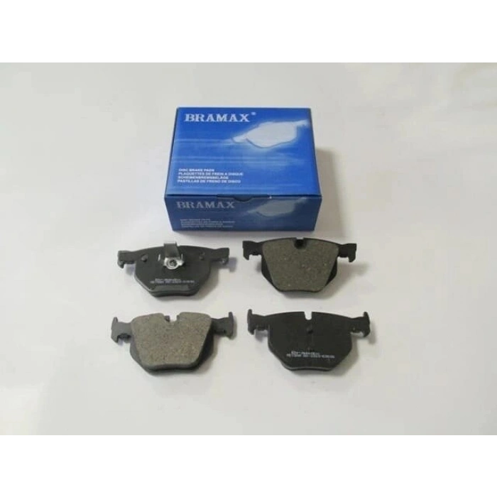 FREN BALATASI ARKA BMW 5 E60 04