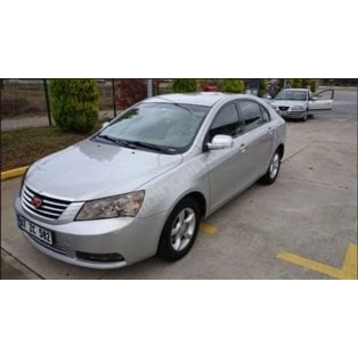 GEELY EMGRAND- 10/13; ARAÇ BİLGİLERİ VE RESİMLERİ