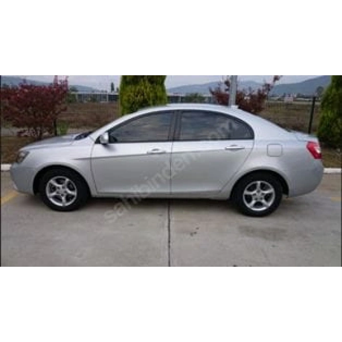 GEELY EMGRAND- 10/13; ARAÇ BİLGİLERİ VE RESİMLERİ