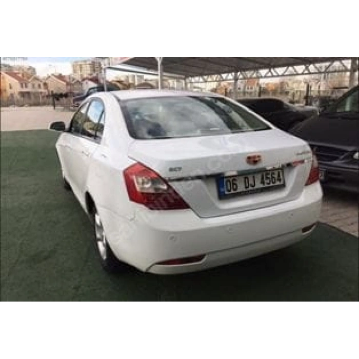 GEELY EMGRAND- 10/13; ARAÇ BİLGİLERİ VE RESİMLERİ