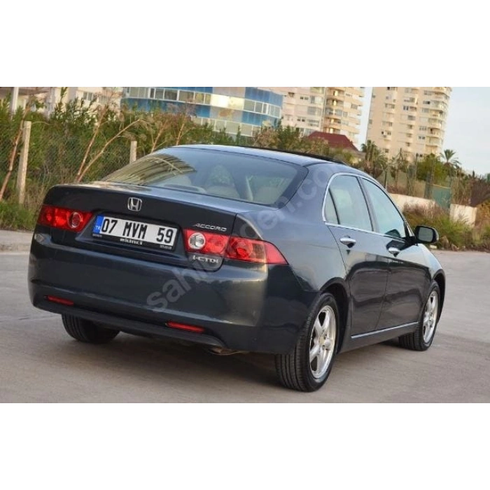 HONDA ACCORD- 03/08; ARAÇ BİLGİLERİ VE RESİMLERİ