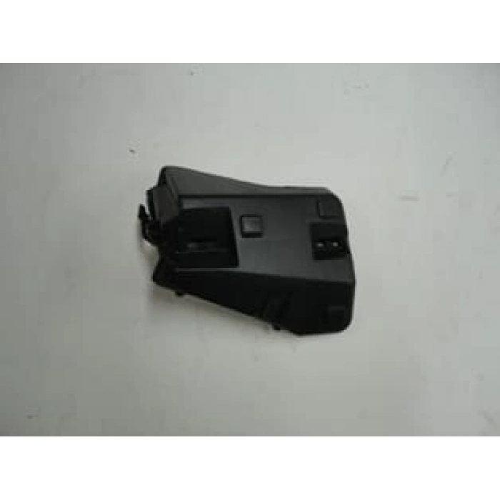 HONDA CITY- 09/12; ARKA TAMPON İÇ BAĞLANTI BRAKETİ SAĞ KÜÇÜK PLASTİK (TW)