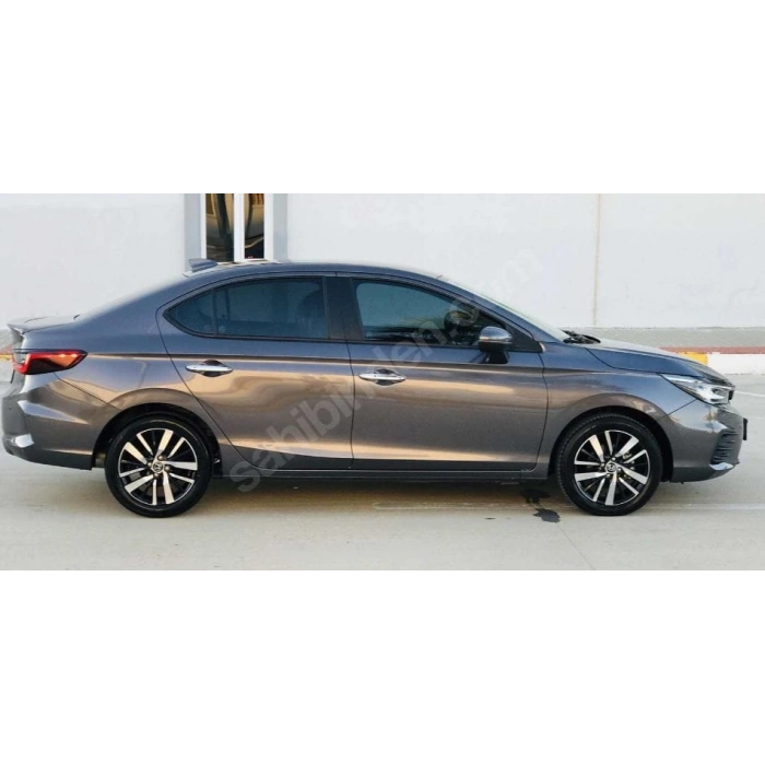 HONDA CITY- 21/24; ARAÇ BİLGİLERİ VE RESİMLERİ