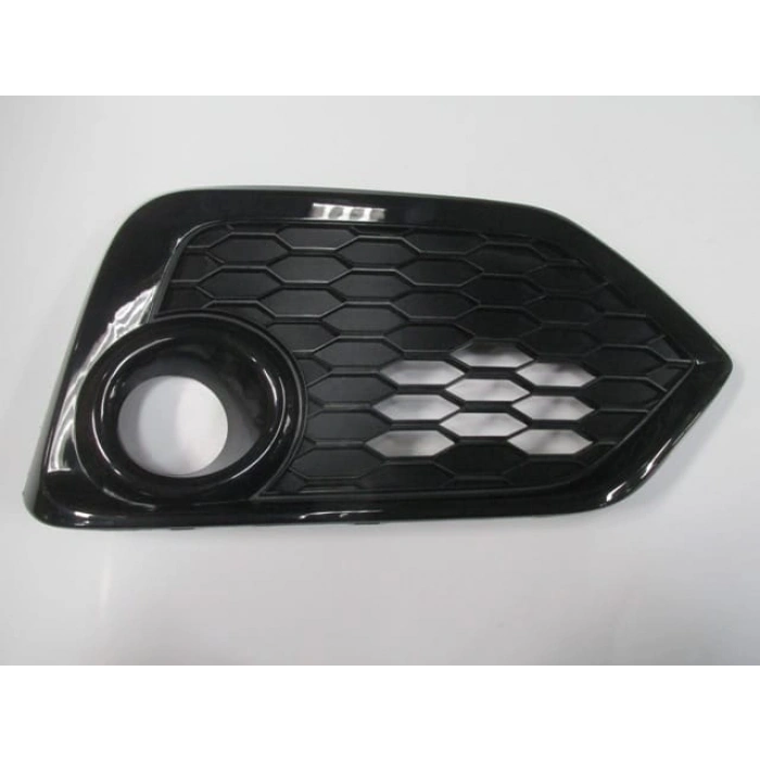 HONDA CIVIC- HB- 16/18; SİS LAMBA KAPAĞI SAĞ SİS DELİKLİ (TW)