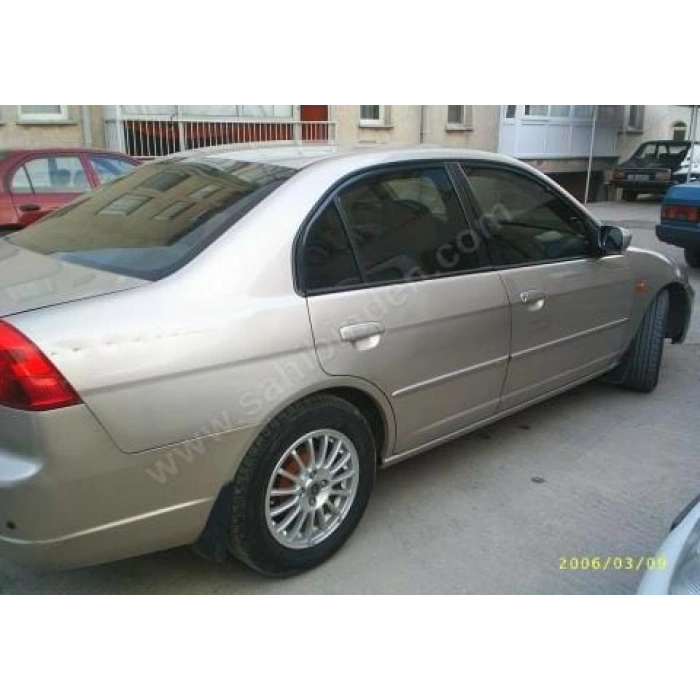 HONDA CIVIC- SD- 02/04; ARAÇ BİLGİLERİ VE RESİMLERİ
