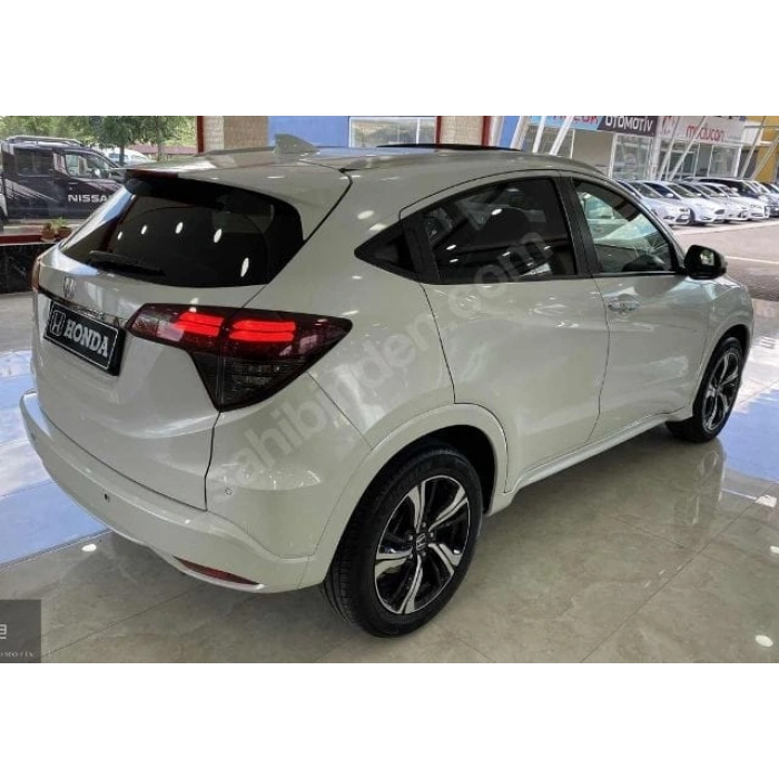 HONDA HRV- 16/20; ARAÇ BİLGİLERİ VE RESİMLERİ