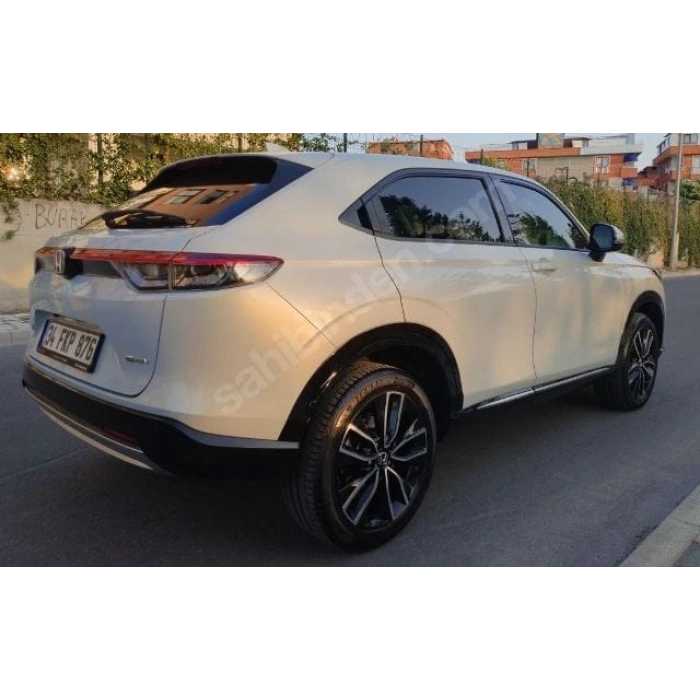 HONDA HRV- 21/25; ARAÇ BİLGİLERİ VE RESİMLERİ
