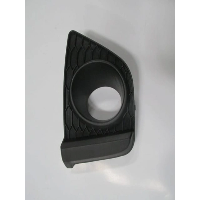 HONDA JAZZ- 15/17; SİS LAMBA KAPAĞI SAĞ SİS DELİKLİ SİYAH (TW)