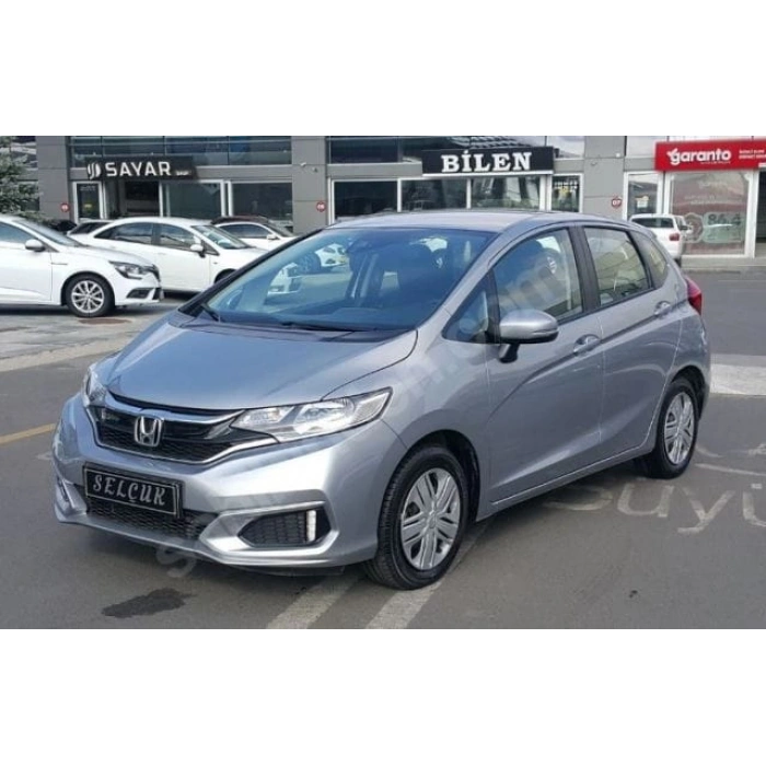 HONDA JAZZ- 18/19; ARAÇ BİLGİLERİ VE RESİMLERİ