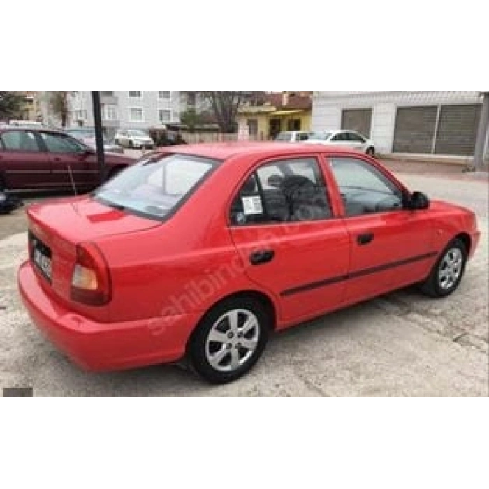 HYUNDAI ACCENT- MILENYUM- 00/02; ARAÇ BİLGİLERİ VE RESİMLERİ