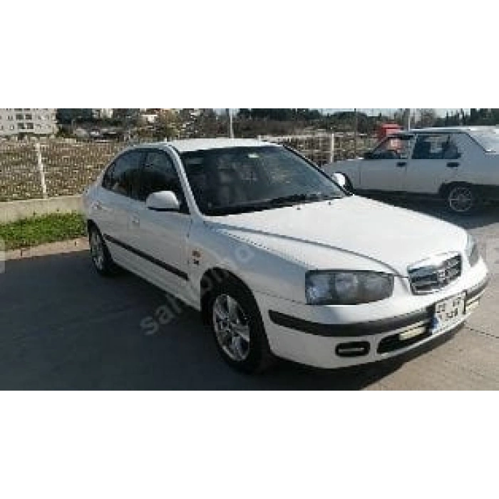 HYUNDAI ELANTRA- 02/03; ARAÇ BİLGİLERİ VE RESİMLERİ
