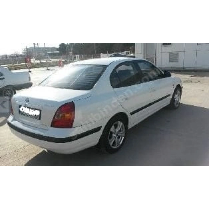 HYUNDAI ELANTRA- 02/03; ARAÇ BİLGİLERİ VE RESİMLERİ