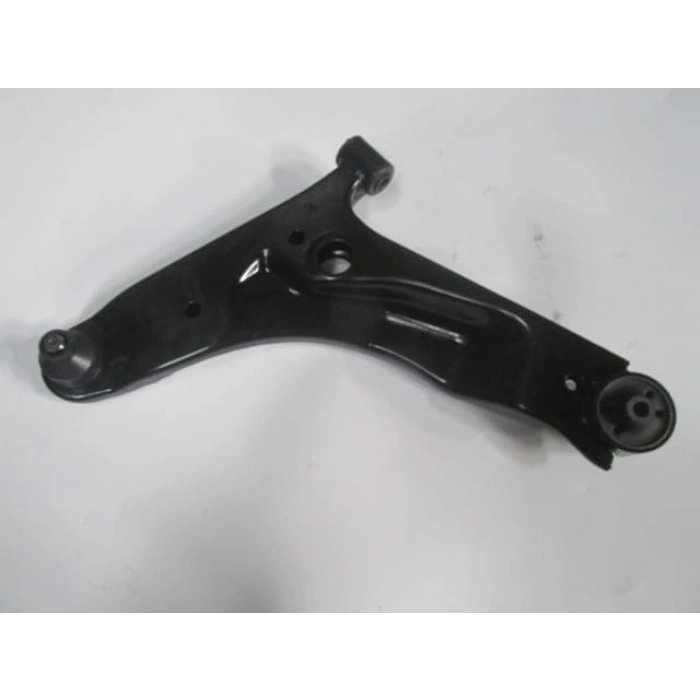 HYUNDAI I10- 08/12; ÖN ALT TABLA SOL (BURÇLU/ROTİLLİ)(SALINCAK) (SH)