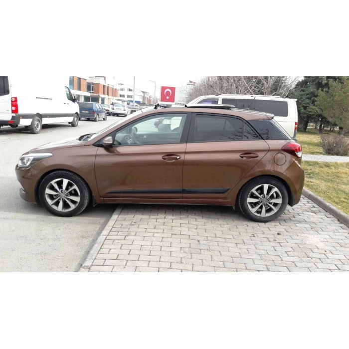 HYUNDAI I20- 15/18; ARAÇ BİLGİLERİ VE RESİMLERİ