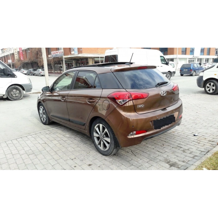 HYUNDAI I20- 15/18; ARAÇ BİLGİLERİ VE RESİMLERİ