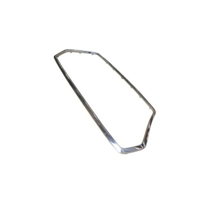 HYUNDAI I30- 17/18; ÖN PANJUR ÇERÇEVESİ NİKELAJLI (TYG)